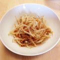 minimumrie's cooksnap of when they made もやしの梅おかか和え.