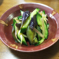 YUKIKI☆'s cooksnap of when they made なすときゅうりとみょうがの辛子和え.