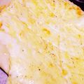 Ｍダンク's cooksnap of when they made チーズソースでチーズ節約＊チーズピザ.
