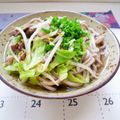 卯月のうさぎ２０１４'s cooksnap of when they made 手抜きの牛肉蕎麦.