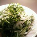 ぬーぴぃ29's cooksnap of when they made わさびで♥大根ときゅうりの大葉入りサラダ.