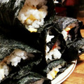 まやクマ's cooksnap of when they made ちょいピリ☆ キムチ＆炒り卵の海苔巻き.