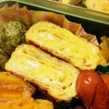 のりぞ～♪'s cooksnap of when they made お弁当に黄色♪しらすの卵焼き.