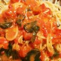 chibikulo's cooksnap of when they made カニとほうれん草のトマトクリームパスタ.