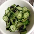 クックANLLO1☆'s cooksnap of when they made 適当なのに美味しい！きゅうりの漬け物？.