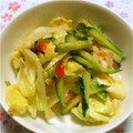 うさうさまろん's cooksnap of when they made きゅうりとレタスとカニカマのサラダ.