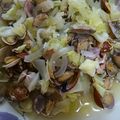 まぁにょん's cooksnap of when they made 春キャベツ◉浅利の白ワイン蒸し◉新玉ねぎ.