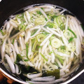 sun1's cooksnap of when they made 簡単 もやしとワカメのスープ.
