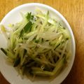meguちっち's cooksnap of when they made きゅうりと、もやしのナムル.