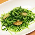 mihopann's cooksnap of when they made 豆苗の炒め物.