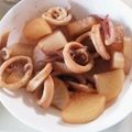 あやとろ's cooksnap of when they made ホッとする☆イカと大根の煮物.