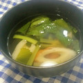 ナラベル's cooksnap of when they made 菜の花とちくわの澄まし汁。.