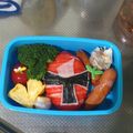 こたまま1520's cooksnap of when they made ニンニンジャー＊キャラ弁＊お寿司.