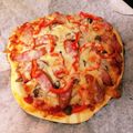 まひここ♡'s cooksnap of when they made しめじとソーセージのモチモチピザ!!.