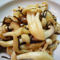 りむゆらマンマ's cooksnap of when they made ご飯に合う♪きのこの塩昆布炒め♪.