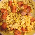 あろずきっちん's cooksnap of when they made 簡単☆ちぎりソーセージの卵炒め.