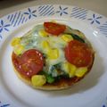 まほじょ's cooksnap of when they made イングリッシュマフィンで焼きトマトピザ♪.