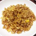 ayaakari's cooksnap of when they made 固形ルウで☆ぱらぱらカレーチャーハン.