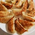 ドルフィンサーモン's cooksnap of when they made パパの冷凍餃子の焼き方.