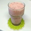しじみごはん's cooksnap of when they made 白桃＆プラムのヨーグルトスムージー.