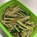 トトロ１００６'s cooksnap of when they made 簡単　クラゲ　もやし　キュウリの　サラダ.