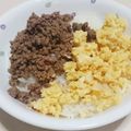 sweet_rose's cooksnap of when they made 簡単そぼろ弁当.