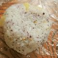 りんご華☆1219's cooksnap of when they made カリッ♡ゆかりと沢庵のおにぎり.