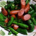 agak's cooksnap of when they made ししとうとウインナーのテンメンジャン炒め.