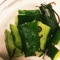 グランティラノス's cooksnap of when they made キュウリの塩昆布和え★つくれぽ30件突破.