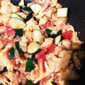 chicappe's cooksnap of when they made トマトと卵とズッキーニの炒め物。.