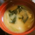 TYSK's cooksnap of when they made 基本の＊若布と豆腐の味噌汁＊.