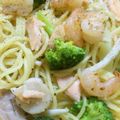 ねびと's cooksnap of when they made ★残ったお刺身で簡単ピリ辛パスタ★.