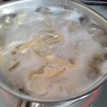 ボンジュ's cooksnap of when they made たけのこ鍋おたまだけ超簡単あく抜き下処理.