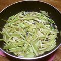 licca48's cooksnap of when they made コールラビの皮のきんぴら.