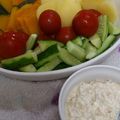めぐ０８２７'s cooksnap of when they made パンやお野菜に❀塩ツナディップ.