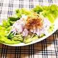 とこきち's cooksnap of when they made 新玉の鰹節乗せサラダ〜青じそポン酢味^^.