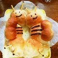 みことジェーン's cooksnap of when they made みつばちバジー☆かぼちゃ風味のちぎりパン.