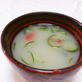赤い電話's cooksnap of when they made きゅうりと梅の冷たいみそ汁.