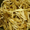 ☆ハッピーデイズ☆'s cooksnap of when they made 油揚げとキノコの焼肉風味炒め！.