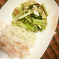 YandAkyoto's cooksnap of when they made たらと小松菜の塩にんにく炒め.
