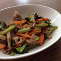 minch＊＊'s cooksnap of when they made 豚肉としめじと小松菜の甘辛煮.