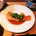 濃厚旨ミルク's cooksnap of when they made 簡単♡鮭のムニエル（ねぎバター醤油）.