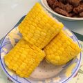 美絵さん's cooksnap of when they made レンジで簡単トウモロコシ.