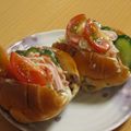 もんしゅしゅ's cooksnap of when they made 簡単☆おいしい♡カニカマサラダサンド.