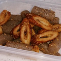 めいはなの's cooksnap of when they made こんにゃくとちくわのピリ辛炒め.
