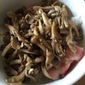 tetsucocco's cooksnap of when they made 簡単★ベーコンと舞茸のバター醤油丼.