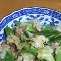 ガッチャン5's cooksnap of when they made 新キャベツとさやまめのあっさり塩炒め.