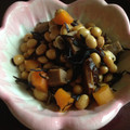 canadawhistler's cooksnap of when they made 簡単出来る★大豆とひじきの煮物.
