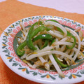 赤い電話's cooksnap of when they made もやしとピーマンの炒め.