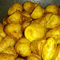 ひな０４０３'s cooksnap of when they made 新ジャガイモの揚げ煮.